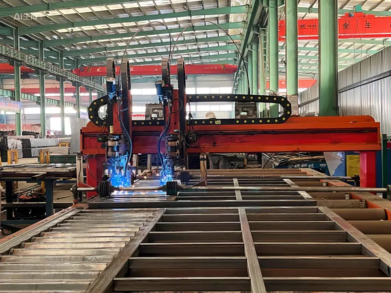 Twin-torch automatic welding machine